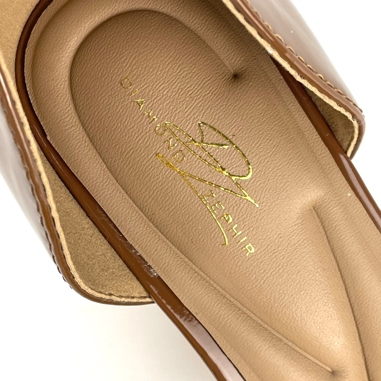 Chestnut Tomika Patent Leather Kitten Heel