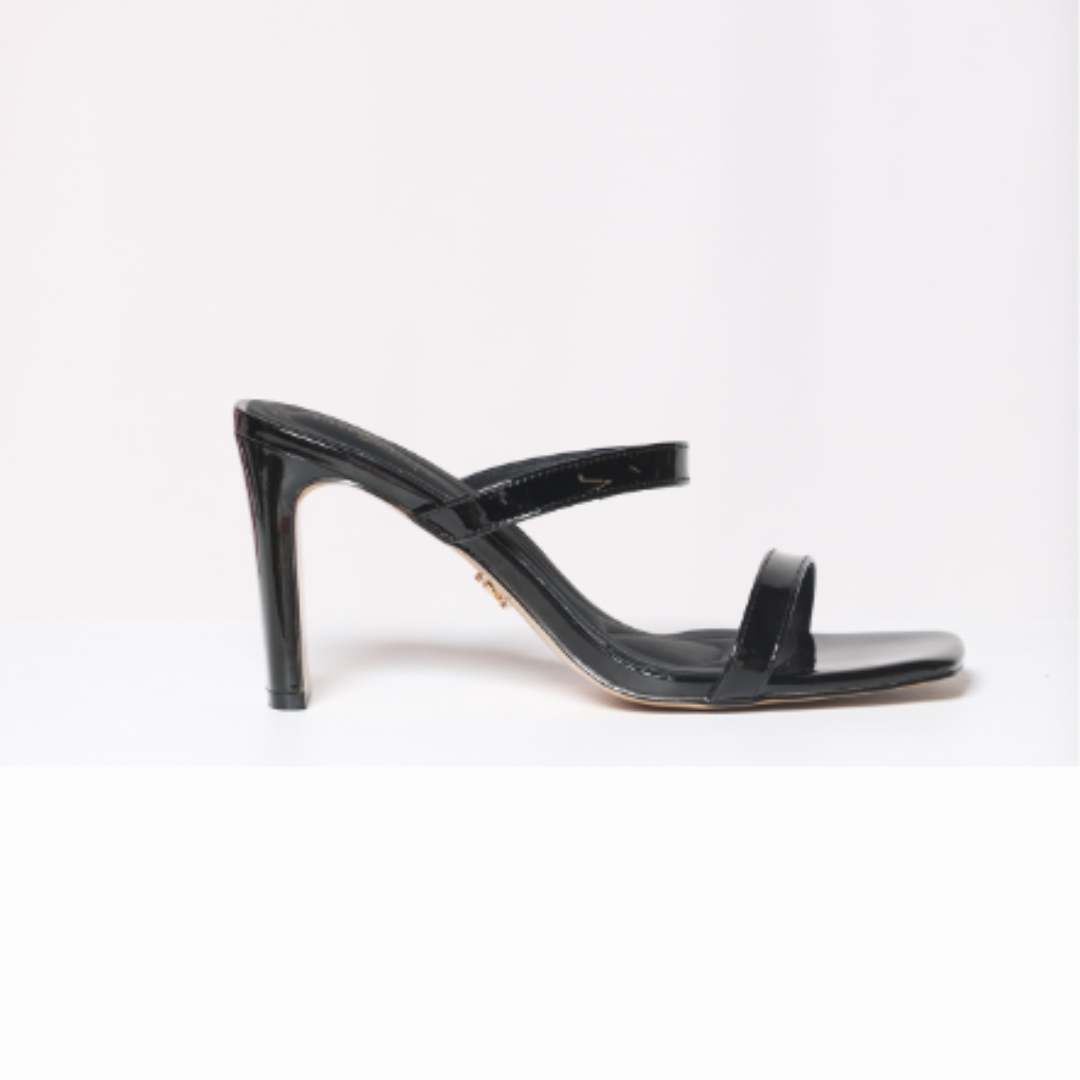 Black Kourtnee Patent Leather Sandal