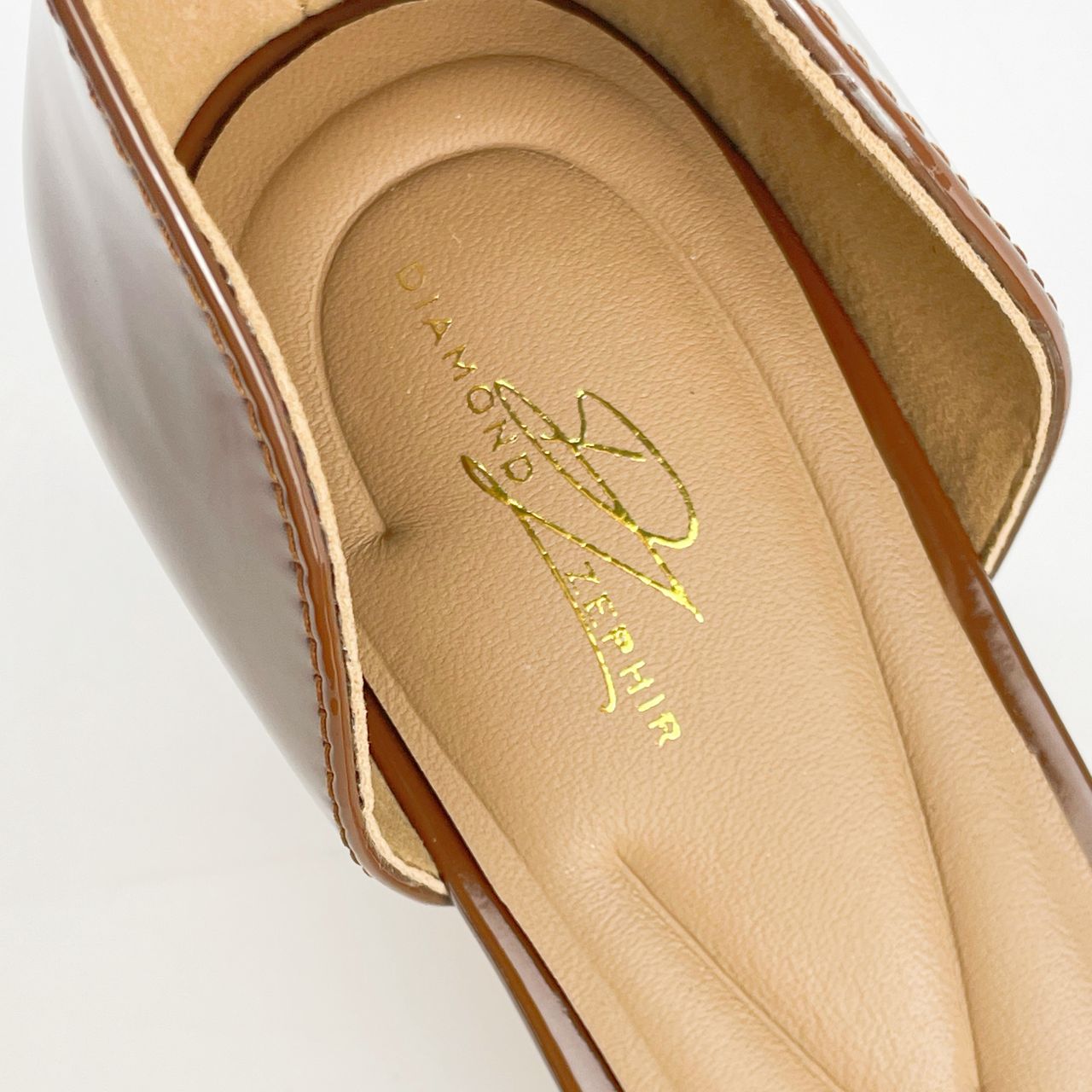 Mocha Tomika Patent Leather Kitten Heel